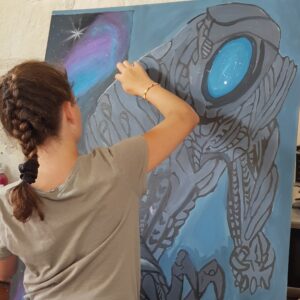 Stage créatif pour enfants et adolescent, réalisation d'un tableau techniques mixtes, peinture acrylique et pastels. Vacances Beaulieu-les-Loches